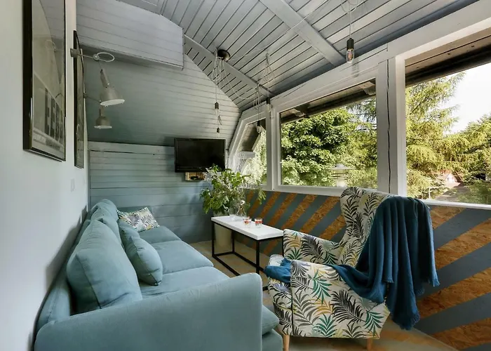 ホームステイ I 2